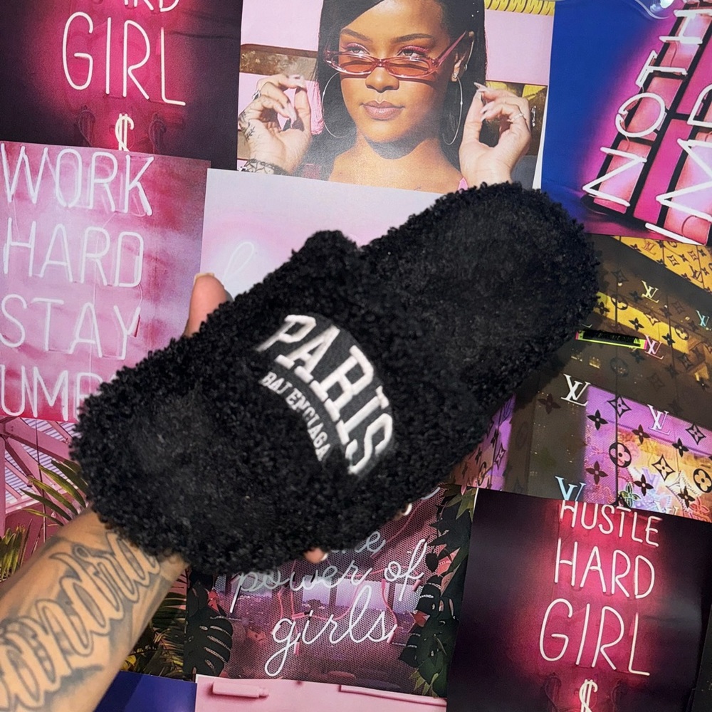 Balenciaga PARIS furr heels